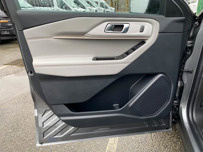 2026 Ford Explorer Active 4WD