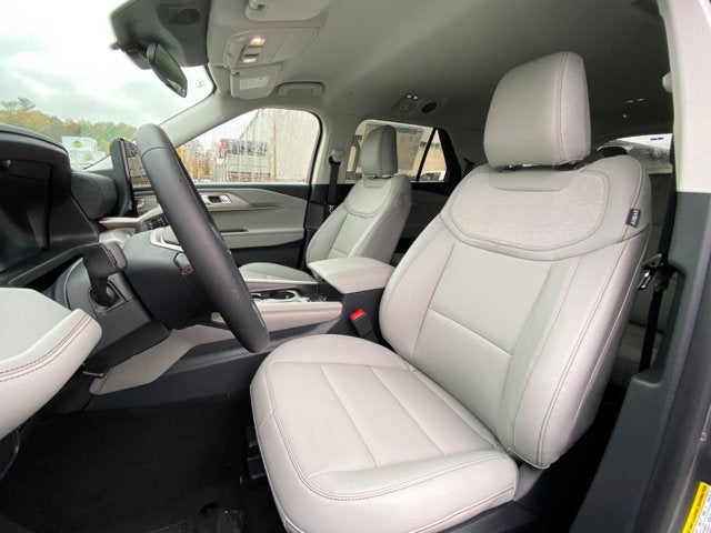 2026 Ford Explorer Active 4WD