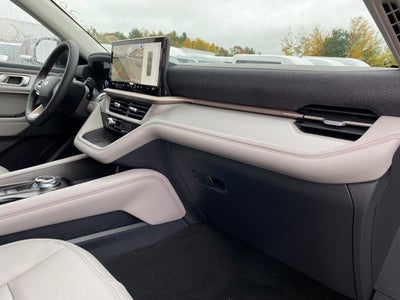 2026 Ford Explorer Active 4WD