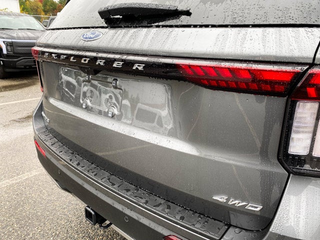 2026 Ford Explorer Active 4WD