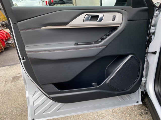 2026 Ford Explorer Active 4WD