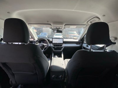 2025 Ford Explorer Active 4WD