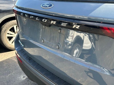 2025 Ford Explorer Active 4WD