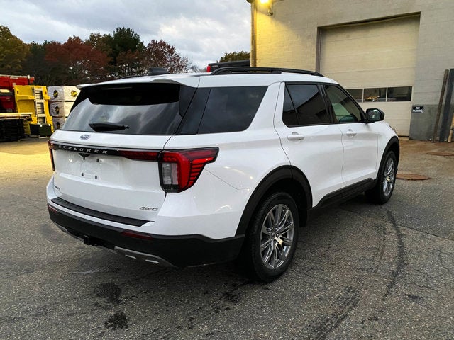 2026 Ford Explorer Active 4WD