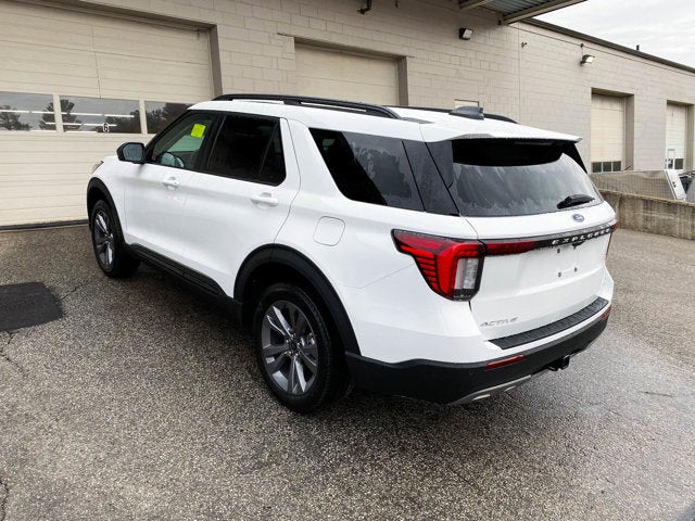 2026 Ford Explorer Active 4WD