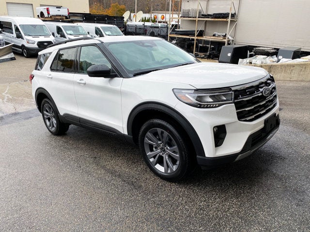 2026 Ford Explorer Active 4WD