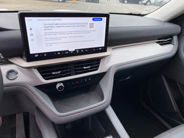 2026 Ford Explorer Active 4WD