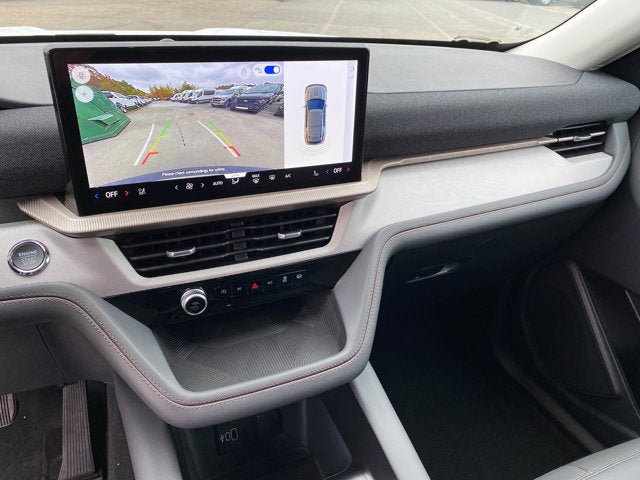 2026 Ford Explorer Active 4WD