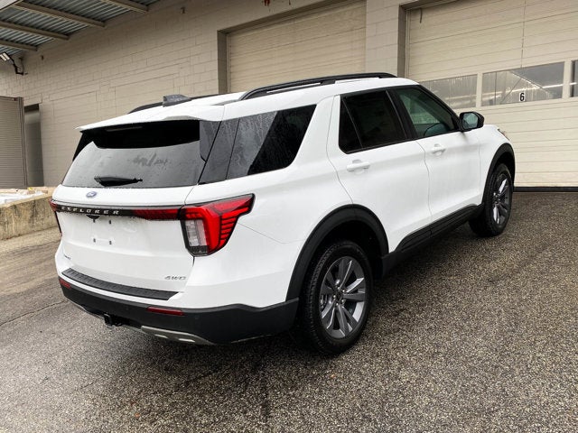 2026 Ford Explorer Active 4WD