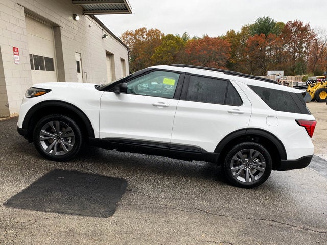 2026 Ford Explorer Active 4WD