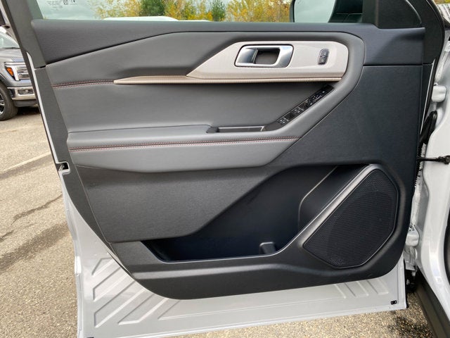 2026 Ford Explorer Active 4WD