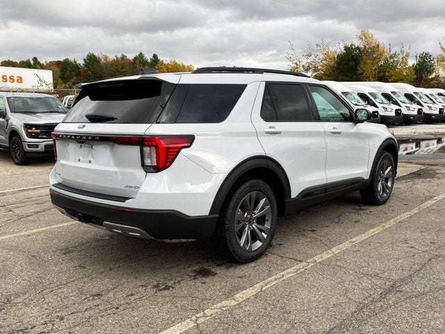 2026 Ford Explorer Active 4WD