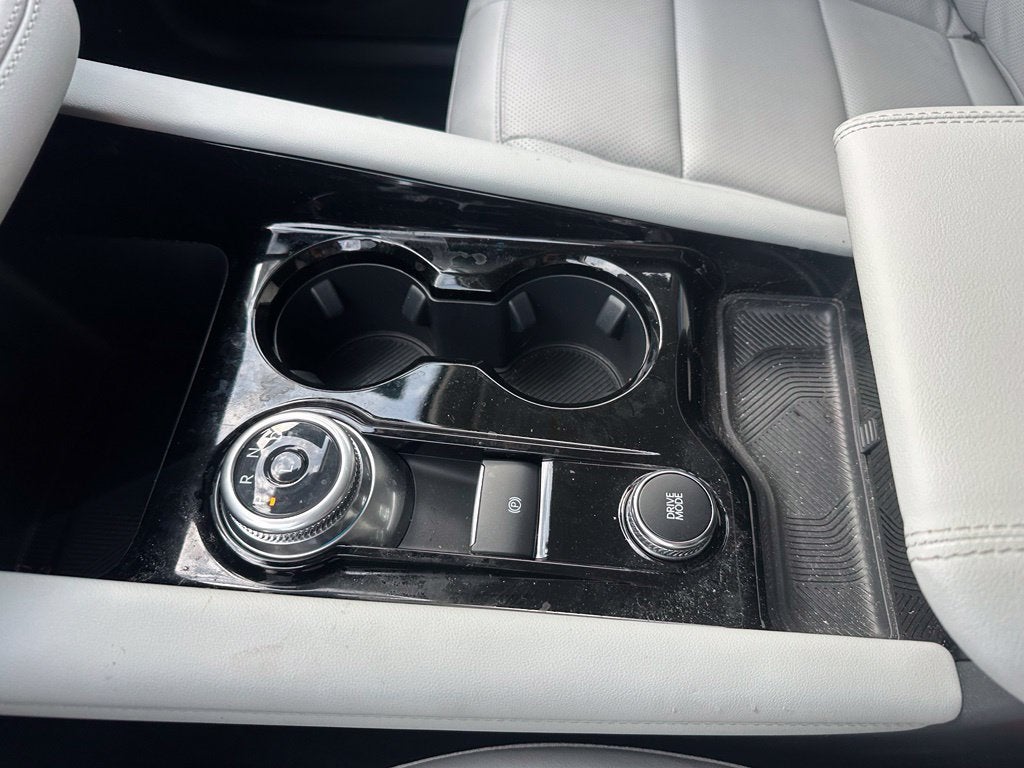 2026 Ford Explorer Platinum 4WD