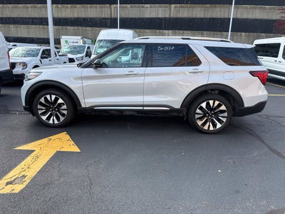 2026 Ford Explorer Platinum 4WD