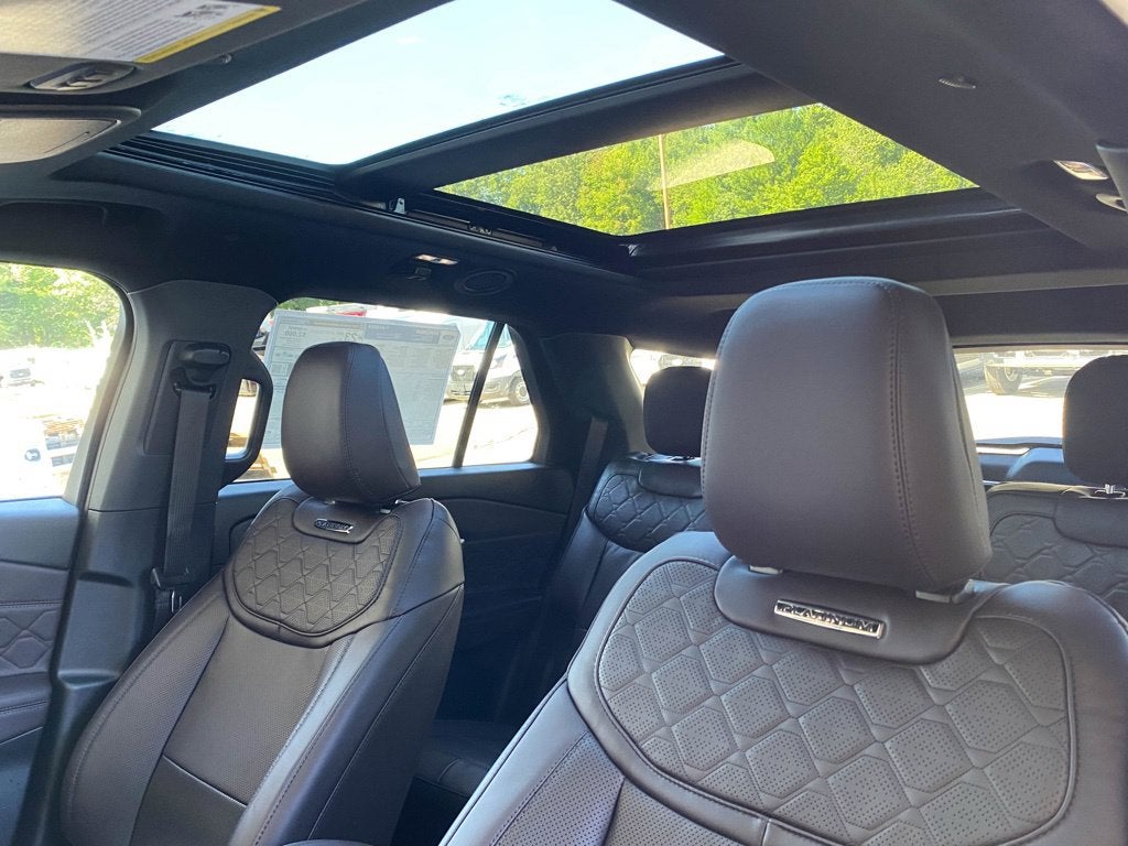 2027 Ford Explorer Platinum