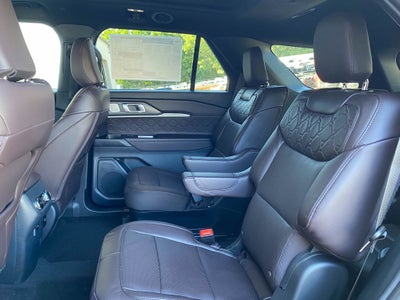 2027 Ford Explorer Platinum