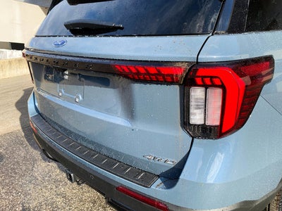 2026 Ford Explorer ST-Line 4WD