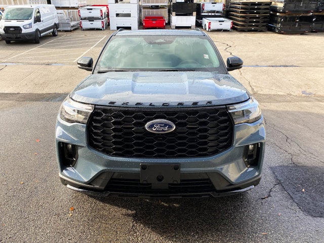 2026 Ford Explorer ST-Line 4WD