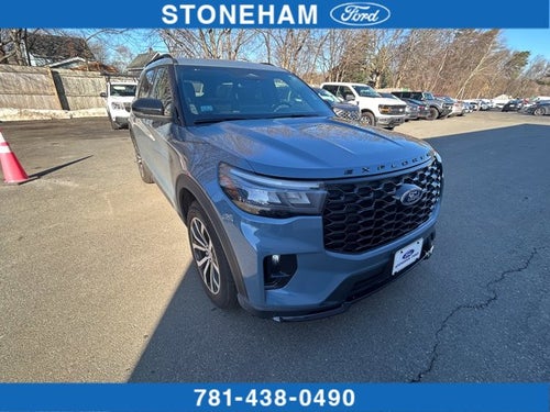 2025 Ford Explorer ST-Line