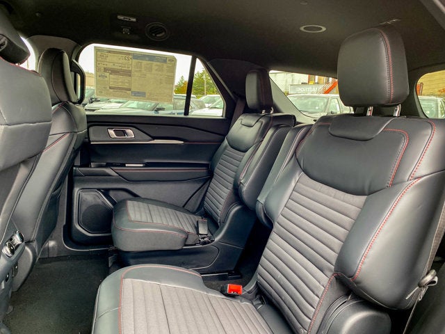 2026 Ford Explorer ST-Line 4WD