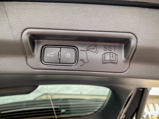 2026 Ford Explorer ST-Line 4WD