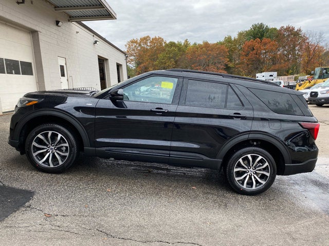 2026 Ford Explorer ST-Line 4WD