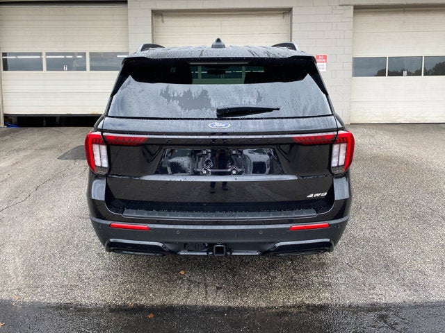 2026 Ford Explorer ST-Line 4WD