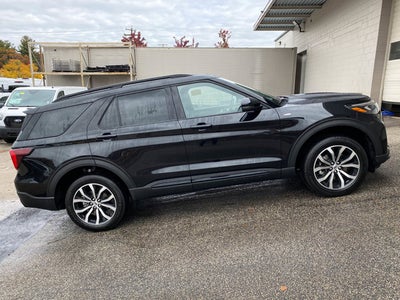 2026 Ford Explorer ST-Line 4WD