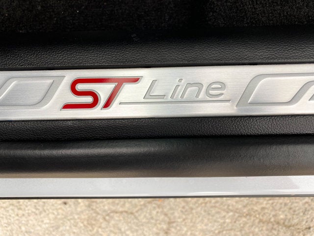 2026 Ford Explorer ST-Line 4WD