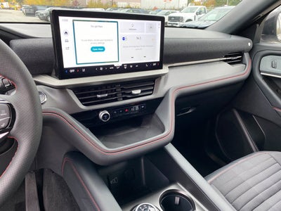 2026 Ford Explorer ST-Line 4WD