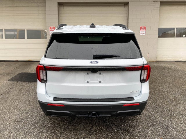 2026 Ford Explorer ST-Line 4WD