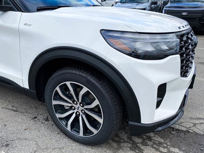 2026 Ford Explorer ST-Line 4WD