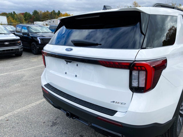 2026 Ford Explorer ST-Line 4WD