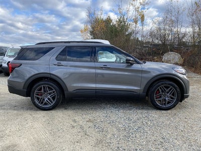 2026 Ford Explorer ST-Line 4WD