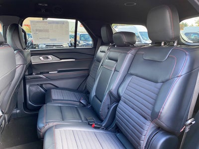 2026 Ford Explorer ST-Line 4WD