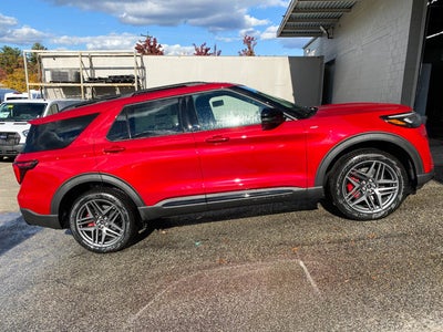 2026 Ford Explorer ST-Line 4WD