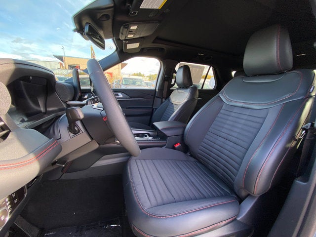 2026 Ford Explorer ST-Line 4WD