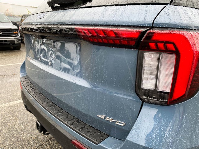 2026 Ford Explorer ST-Line 4WD