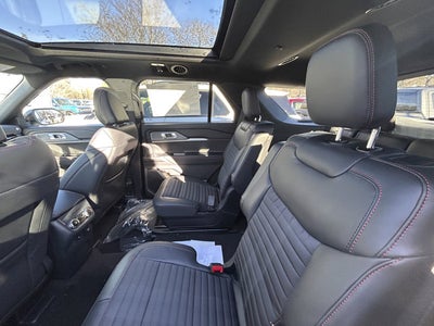 2026 Ford Explorer ST-Line 4WD