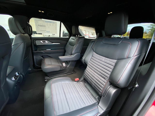 2026 Ford Explorer ST-Line 4WD