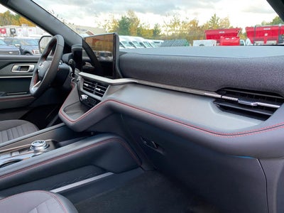 2026 Ford Explorer ST-Line 4WD