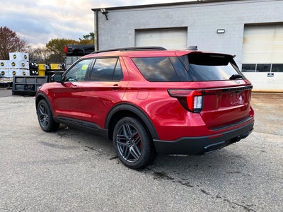 2026 Ford Explorer ST-Line 4WD