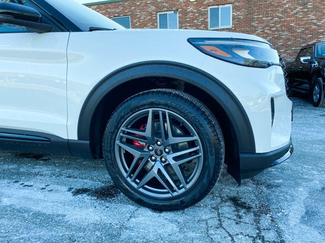 2026 Ford Explorer ST 4WD