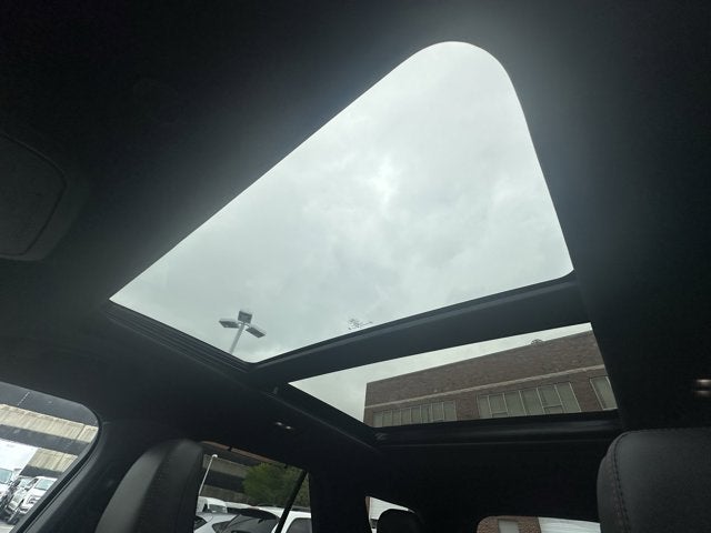 2025 Ford Explorer ST 4WD w/MRoof