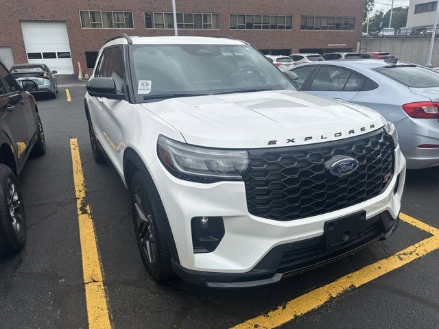 2025 Ford Explorer ST 4WD w/MRoof