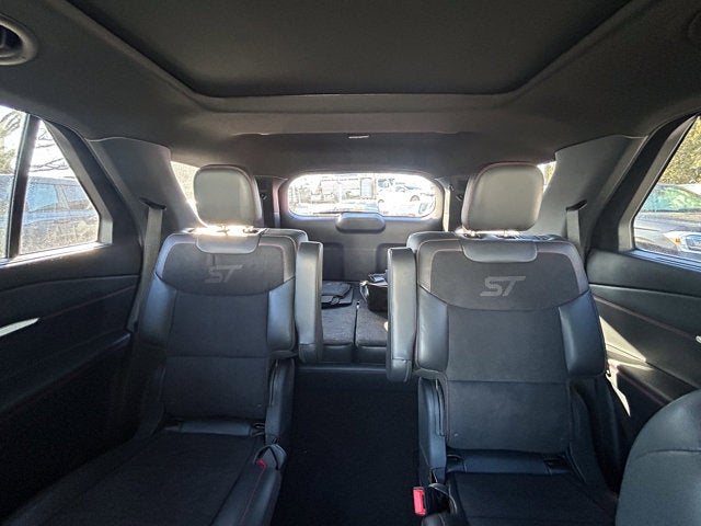 2025 Ford Explorer ST 4WD