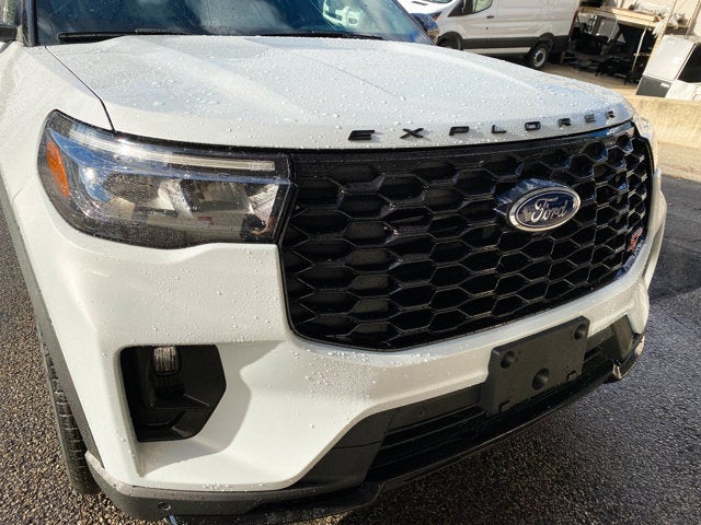 2026 Ford Explorer ST 4WD