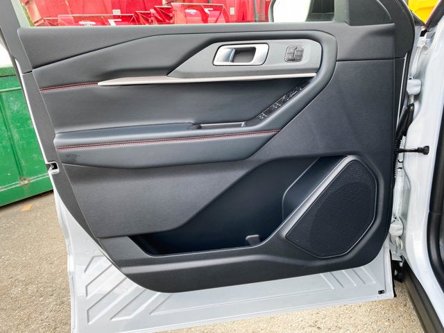 2026 Ford Explorer ST 4WD