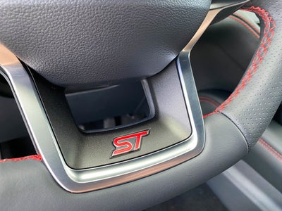 2026 Ford Explorer ST 4WD