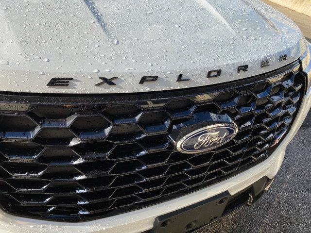 2026 Ford Explorer ST 4WD